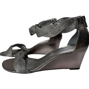 Papell Studio Metallic Silver Wedge Sandals Size 10 Ankle Strap Braided Open Toe